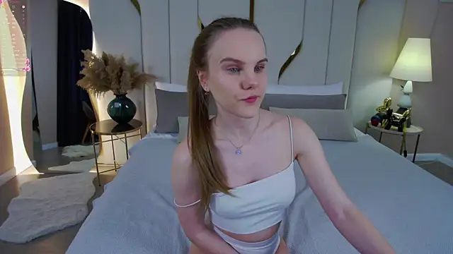 Lili Lohan online show from 31, 1, 2026