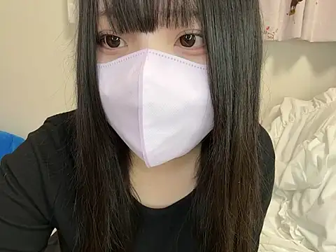 Snapshot of YUKINA_00 chatting on 12, 11, 2025 YUKINA 00 online show from 12, 11, 2025