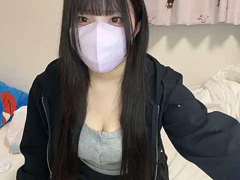 Snapshot of YUKINA_00 chatting on 13, 11, 2025 YUKINA 00 online show from 13, 11, 2025