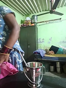 Snapshot of Tamilselviroja- chatting on 24, 6, 2026 Tamilselviroja- online show from 24, 6, 2026