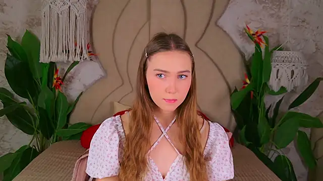 OliviaLay online show from 17, 11, 2025