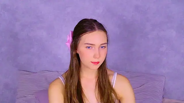 OliviaLay online show from 24, 11, 2025