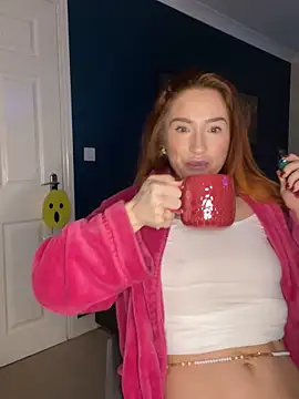 Cherry-L-28 online show from 15, 11, 2025