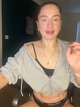 Cherry-L-28 online show from 27, 11, 2025