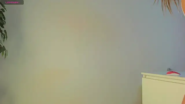 Snapshot of trixietaylor chatting on 18, 4, 2026 trixietaylor online show from 18, 4, 2026