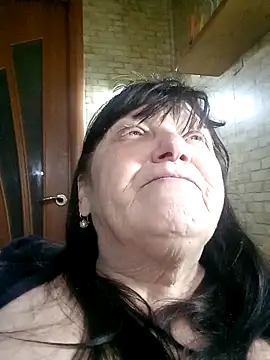 Apeesynka55211 online show from 9, 2, 2026