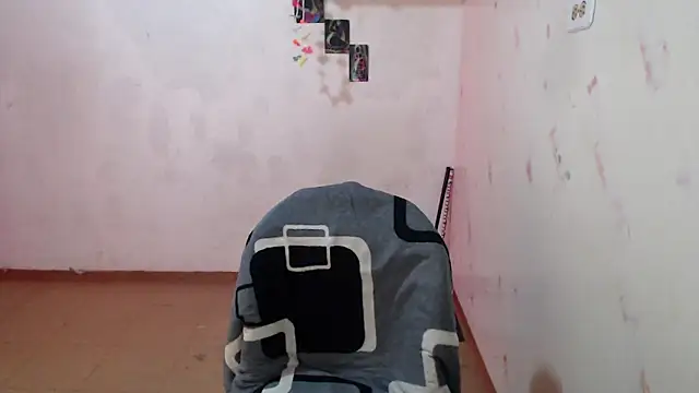 Snapshot of SexyDolly777 chatting on 13, 1, 2026 SexyDolly777 online show from 13, 1, 2026