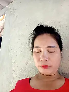 Snapshot of meomeo-baby chatting on 12, 10, 2025 meomeo-baby online show from 12, 10, 2025