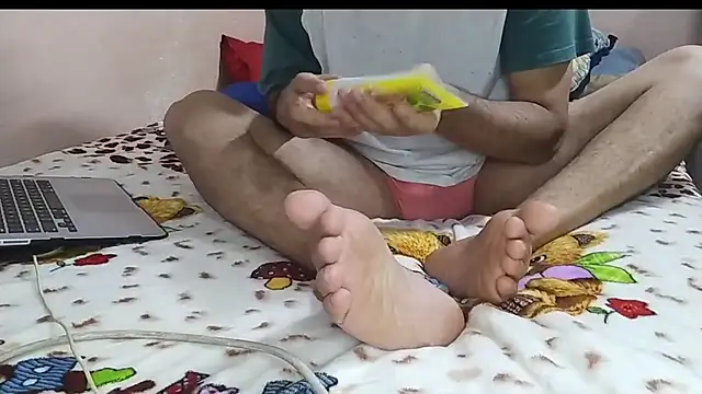 ThiagoDeseo online show from 9, 11, 2025