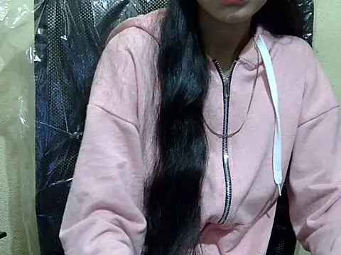 Snapshot of Shazi_1 chatting on 13, 11, 2025 Shazi 1 online show from 13, 11, 2025