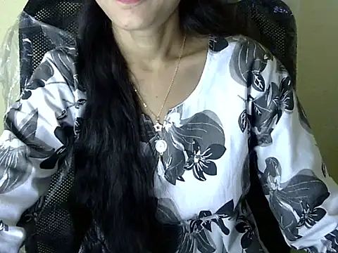 Snapshot of Shazi_1 chatting on 16, 12, 2025 Shazi 1 online show from 16, 12, 2025