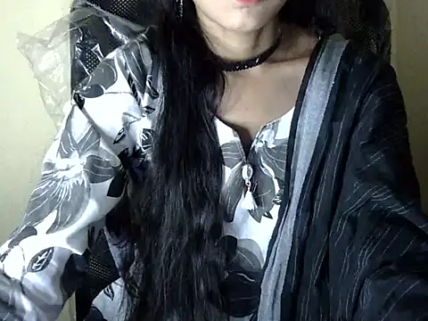 Snapshot of Shazi_1 chatting on 21, 12, 2025 Shazi 1 online show from 21, 12, 2025