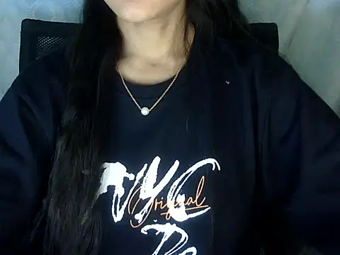 Snapshot of Shazi_1 chatting on 8, 2, 2026 Shazi 1 online show from 8, 2, 2026