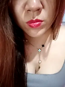 Moue-angel online show from 18, 10, 2025