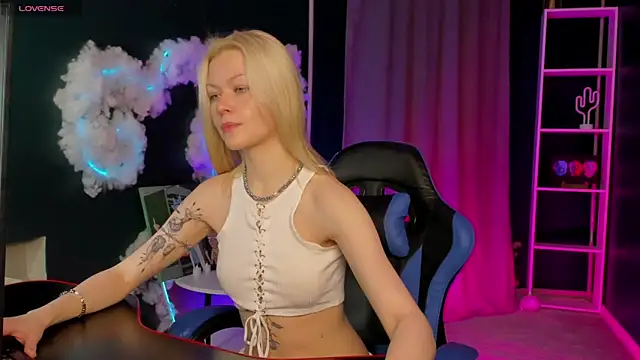 Snapshot of Callista_a chatting on 14, 12, 2025 Callista a online show from 14, 12, 2025