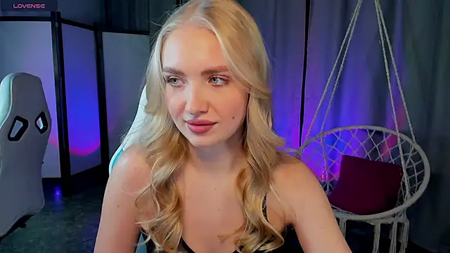 TessaGrays online show from 13, 1, 2026