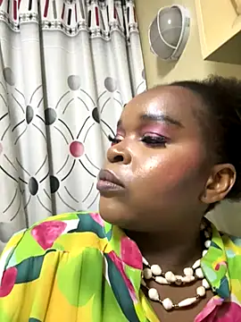 Snapshot of CynnxxxBarb chatting on 26, 11, 2025 CynnxxxBarb online show from 26, 11, 2025