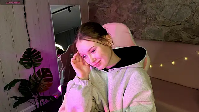 SirenaBlessing online show from 17, 1, 2026