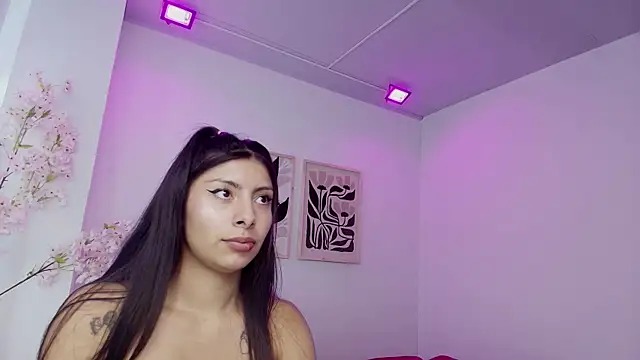 Snapshot of Gabriela_milani chatting on 2, 5, 2026 Gabriela milani online show from 2, 5, 2026