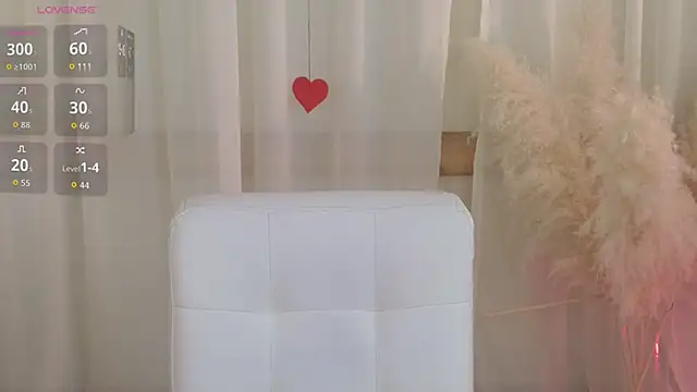 Snapshot of slow_flower chatting on 14, 2, 2026 slow flower online show from 14, 2, 2026