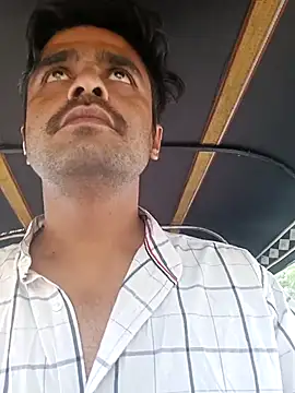 puneriboy32 online show from 13, 11, 2025