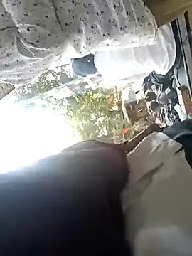 puneriboy32 online show from 18, 11, 2025