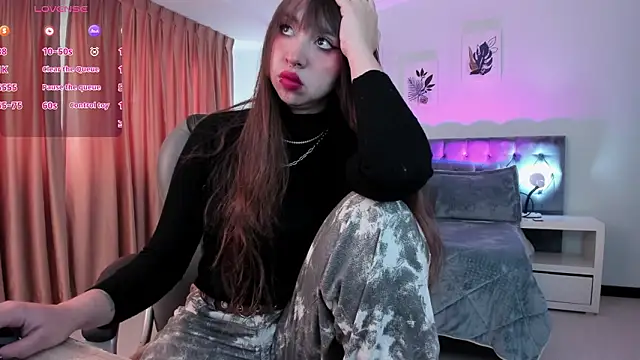 Scarlett  Cooper   online show from 5, 2, 2026