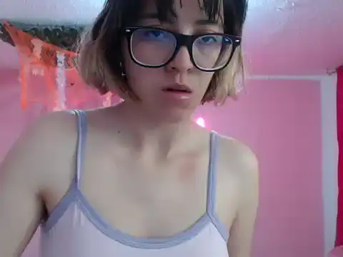 cristal hills 19 online show from 21, 10, 2025