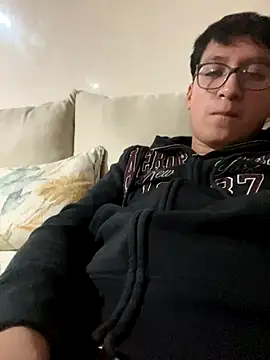 Snapshot of LAngel21 chatting on 8, 1, 2026 LAngel21 online show from 8, 1, 2026