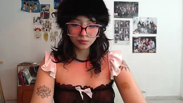 Snapshot of Lia_Carter_ chatting on 11, 5, 2026 Lia Carter online show from 11, 5, 2026