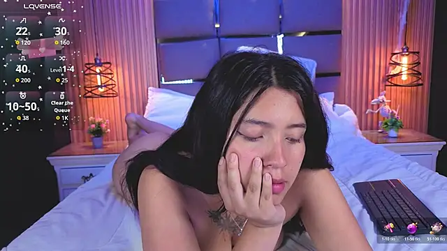 Emily Roberts9 online show from 6, 3, 2026