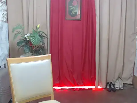 Snapshot of sweet_yummy69 chatting on 27, 10, 2025 sweet yummy69 online show from 27, 10, 2025