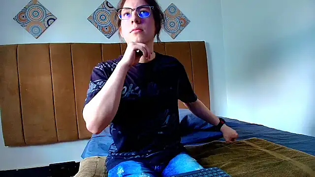 SnowyX  online show from 15, 10, 2025