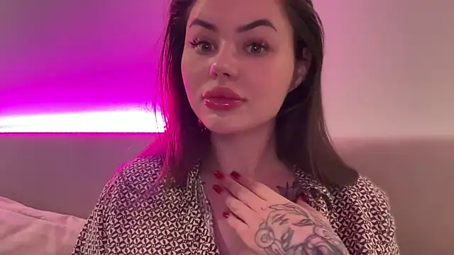 AlmaryKim online show from 19, 9, 2025