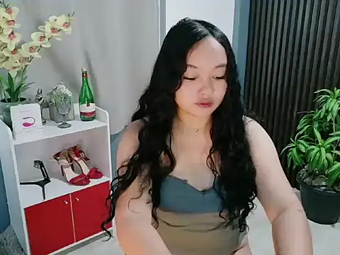 Snapshot of UrFavouriteCravings chatting on 13, 1, 2026 UrFavouriteCravings online show from 13, 1, 2026