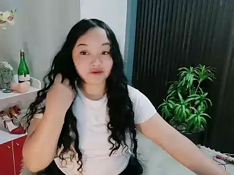 Snapshot of UrFavouriteCravings chatting on 14, 1, 2026 UrFavouriteCravings online show from 14, 1, 2026