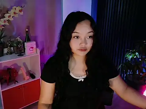 Snapshot of UrFavouriteCravings chatting on 11, 2, 2026 UrFavouriteCravings online show from 11, 2, 2026