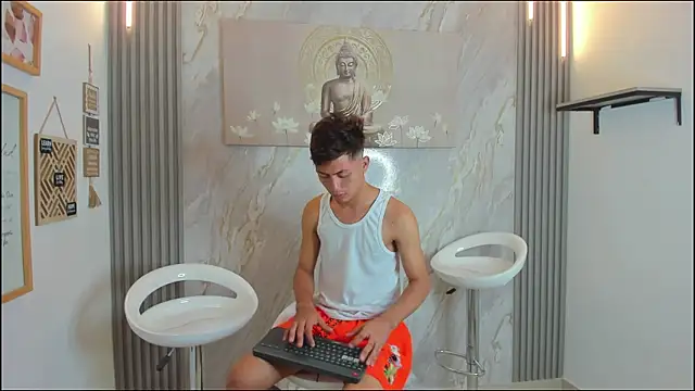 Snapshot of VERY_HOT_GUYS chatting on 17, 1, 2026 VERY HOT GUYS online show from 17, 1, 2026