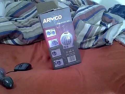 Snapshot of reneilwemat12 chatting on 23, 10, 2025 reneilwemat12 online show from 23, 10, 2025