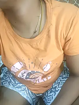 Snapshot of tamil_thaara03 chatting on 28, 11, 2025 tamil thaara03 online show from 28, 11, 2025