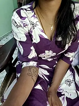 Snapshot of tamil_thaara03 chatting on 21, 2, 2026 tamil thaara03 online show from 21, 2, 2026