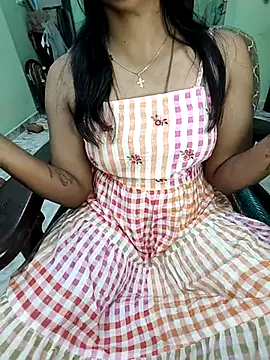 Snapshot of tamil_thaara03 chatting on 1, 3, 2026 tamil thaara03 online show from 1, 3, 2026