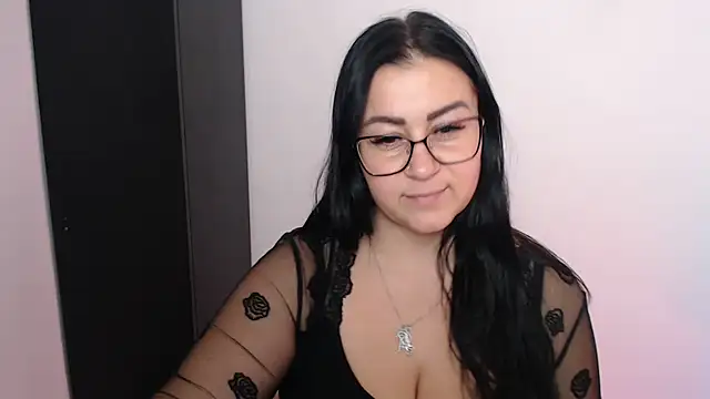 Snapshot of Melanka_milka chatting on 9, 10, 2025 Melanka milka online show from 9, 10, 2025
