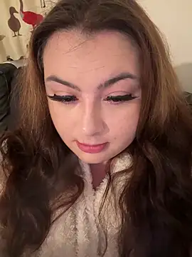 MadelineLeah online show from 2, 6, 2026