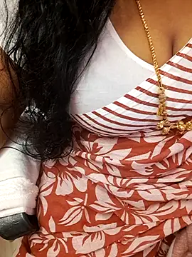 Snapshot of Tamil_Ammani chatting on 17, 11, 2025 Tamil Ammani online show from 17, 11, 2025