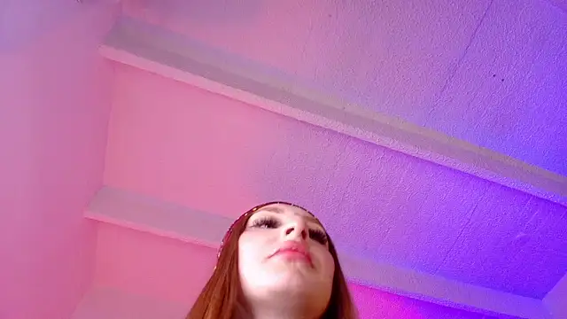 Bennuluspeach  online show from 19, 5, 2026
