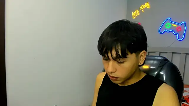 StiwenTwink online show from 10, 10, 2025