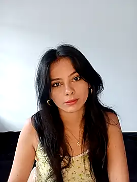 SaraMistick online show from 8, 10, 2025