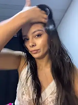 SaraMistick online show from 20, 11, 2025