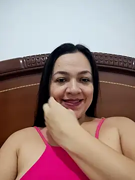 LindaSalo33 online show from 25, 10, 2025